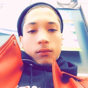 Meet your Posher, Jonathan